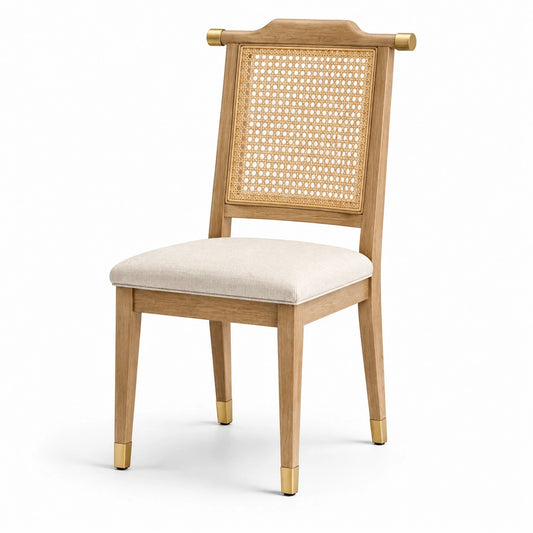 Chaise en chêne avec dossier en rotin et assise en tissu beige